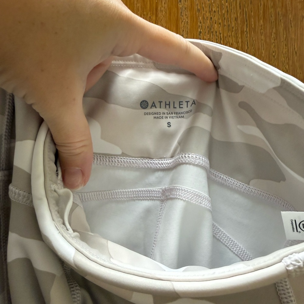 Athleta Gray and White Patterned Leggings